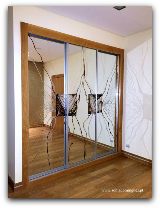 Closet Doors in Mirror/Stained Glass - Details = Artistic Effects reflecting on the Wall