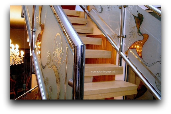 Vitrais - Escadaria - Fusão dos Conhecimentos Int. 2